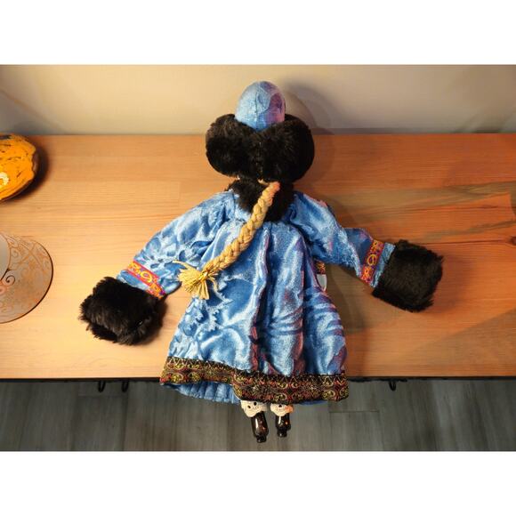 Vintage Russian Porcelain Doll 17.25" Folk Costume Fur Hat - Picture 6 of 10